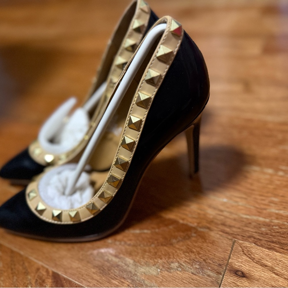 Elegant Black and Gold Studded Heels